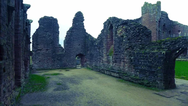 Foto de una parte de las ruinas del Castillo de Goodrich en Herefordshire, Inglaterra. —  Fotos de Stock