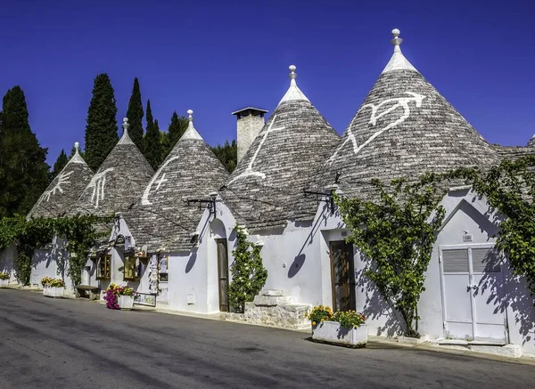 Skott av stenhus i distriktet Monti, Alberobello Italien — Stockfoto