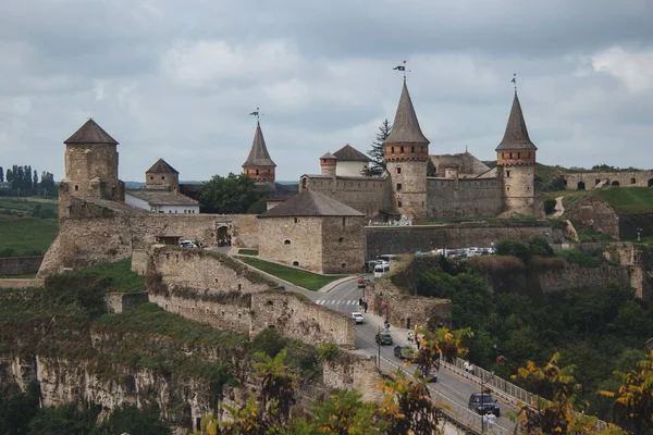 Wide angle shot of the Kamianets-Podilskyi Castle in Ukraine — Stock Photo, Image