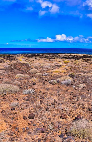 Beautiful scenery of a beach surrounded by rock formations in Canary islands, Spain — Stock Photo, Image