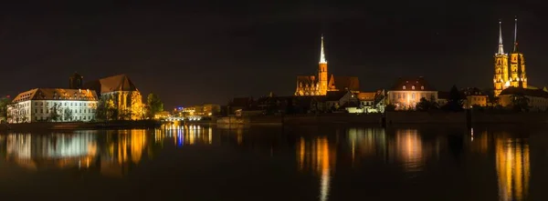 Panoramic Shot Wroclaw University Located Bank River Reflection Lights River — Stock Photo, Image