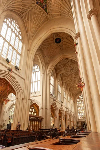 Uma Foto Vertical Baixo Ângulo Abadia Bath Reino Unido — Fotografia de Stock