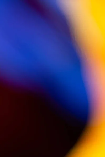 Illustrazione astratta verticale di morbido liscio sfocato nero, blu e giallo colori di sfondo — Foto Stock