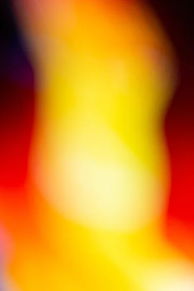 Vertikale abstrakte Darstellung weicher, weicher, verschwommener gelber, oranger, roter und schwarzer Hintergrundfarben — Stockfoto