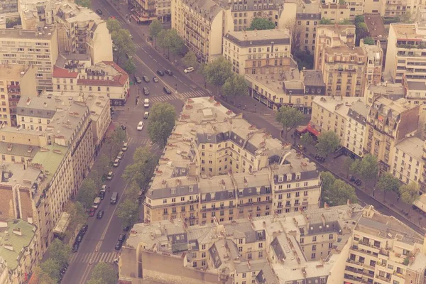 Uno Scatto Aereo Una Strada Mezzo Agli Edifici — Foto Stock