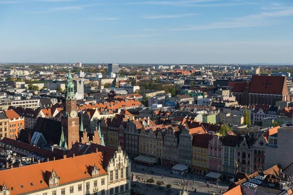 Tiro Aéreo Belos Edifícios Durante Dia Wroclaw Polônia — Fotografia de Stock