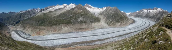 Křivolaká Stezka Aletsch Glacier Švýcarské Alpy Valais Švýcarsko — Stock fotografie