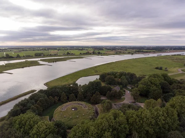 Honswijk Kalesi Lek Nehri Ile Hollanda Manzarası Yüksek Açılı — Stok fotoğraf