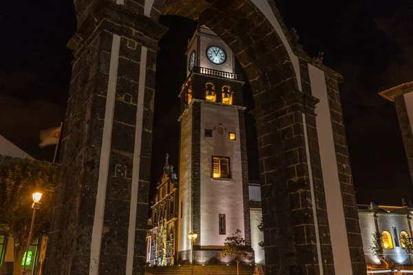 Vista Nocturna Una Antigua Torre Del Reloj Ponta Delgada Sao — Foto de Stock