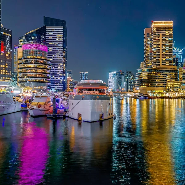 Dubai Emirados Arab Unidos Novembro 2019 Vista Reluzente Horizonte Marina — Fotografia de Stock