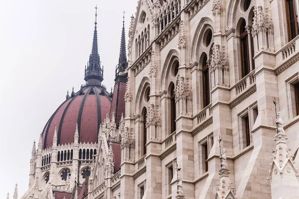 Una Hermosa Foto Del Edificio Del Parlamento Húngaro Budapest Hungría — Foto de Stock