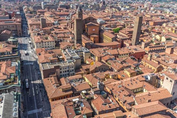 Vista aérea de Bolonha da Torre Asinelli, Itália — Fotografia de Stock