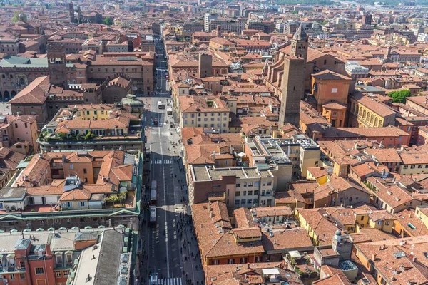 Vista aérea de Bolonha da Torre Asinelli, Itália — Fotografia de Stock