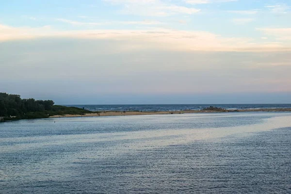 Vacker Hög Vinkel Utsikt Över Kusten Havet Solnedgången — Stockfoto