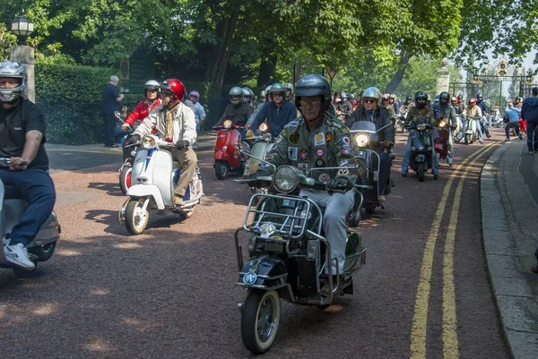 Londen Verenigd Koninkrijk Jun 2007 Mods Verzamelen Zich Regents Park — Stockfoto