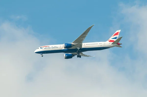 Londres Royaume Uni Avril 2017 British Airways Dreamliner Approche Aéroport — Photo