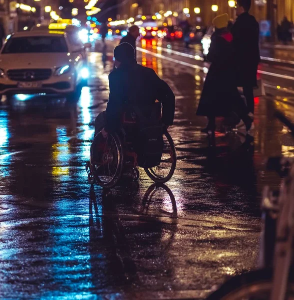 Munich Germany Feb 2020 Silhouette Man Wheelchair Crossing Street Rainy — Stock Photo, Image