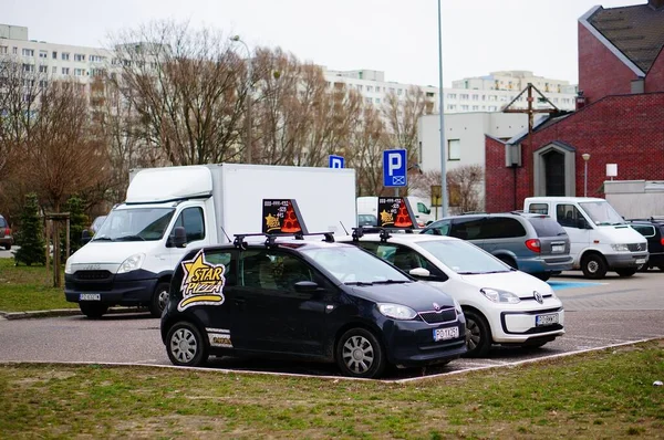 Poznan Poland Feb 2020 Parked Star Pizza Fast Food Delivery — Stock Photo, Image