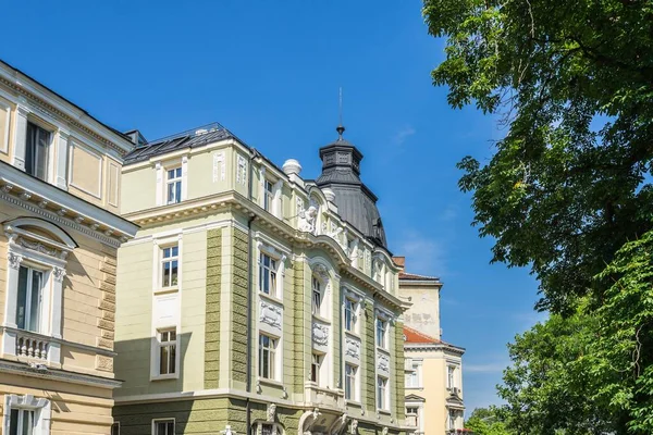 Wide Angle Shot Building Next Tree Bulgaria — Stock Photo, Image