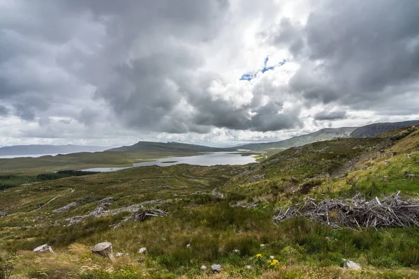 Ostrov Nebeská Dramatická Krajina Vidět Cesty Starému Muži Storru Skotsko — Stock fotografie