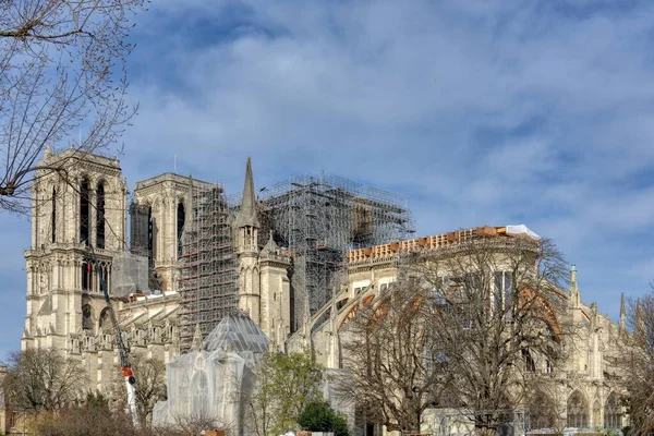 Belo Tiro Restaurações Torre Notre Dame Paris Depois Incêndio Paris — Fotografia de Stock