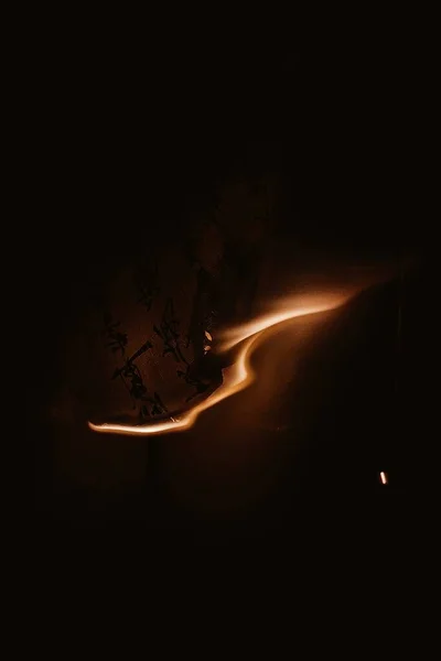 Вертикальний Знімок Вогнепальної Тканини Бажання — стокове фото