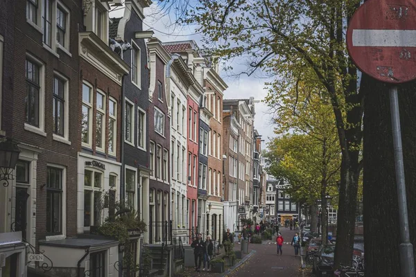 Edifícios Com Fachadas Coloridas Legais Amsterdã — Fotografia de Stock