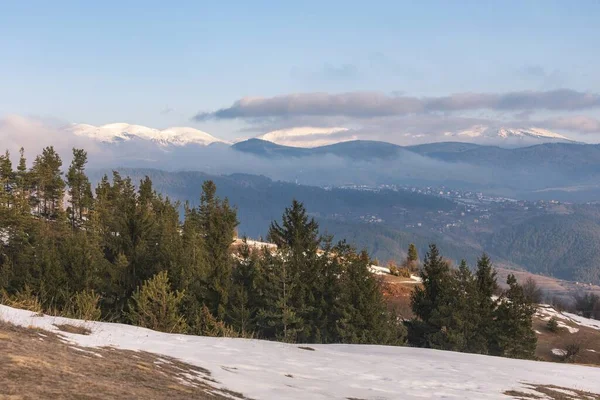 Wysoki Kąt Widzenia Pięknego Górskiego Krajobrazu Wiejskiego Bułgarii — Zdjęcie stockowe