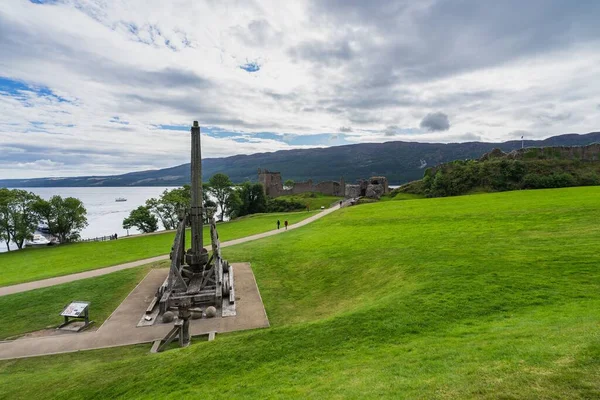 Ruinerna Det Berömda Slottet Urquhart Loch Ness Highlands Skottland — Stockfoto
