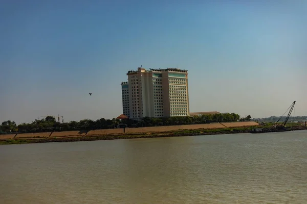 Sokha Phnom Penh Hotel Final Uma Península Onde Rio Tonle — Fotografia de Stock
