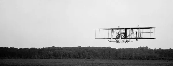 Bilinmeyen Birleşik Devletler Nisan 1911 Wright Kardeşler Uçağı Test Ediliyor — Stok fotoğraf