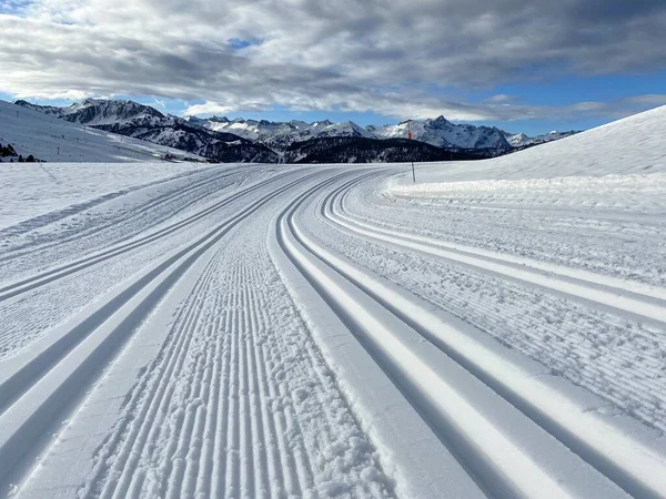 Pista Esquí Fondo Día Soleado Perfecto Pla Beret — Foto de Stock