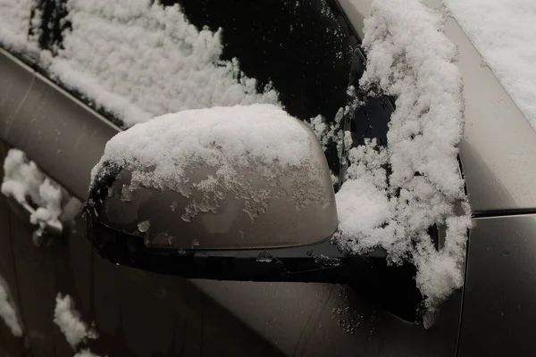 Closeup Rear View Mirror Car Covered Snow Blurry Background — Stock Photo, Image