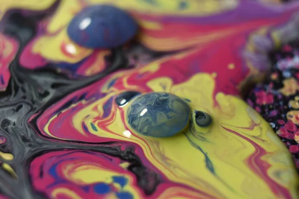 Closeup Shot Abstract Mixture Colorful Acrylic Paint Splashes Black Background — Stock Photo, Image