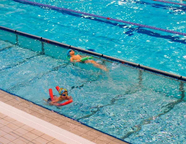 Poznan Polen Januar 2020 Menschen Beim Schwimmunterricht Malta Termy Park — Stockfoto