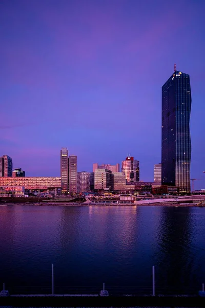 Vertical Shot Tower Vienna Austria Purple Sky Dusk — Stock Photo, Image