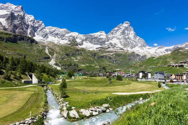 Een Prachtige Opname Van Breuil Cervinia Matterhorn Aosta Valley Noord — Stockfoto