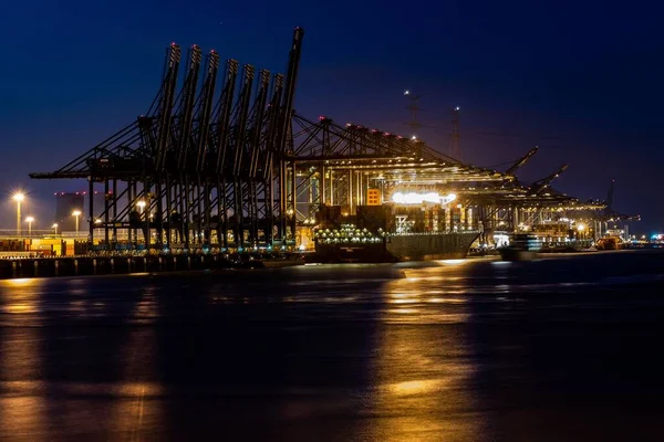 Красивый Снимок Порта Фап Бельгии Ночное Время — стоковое фото