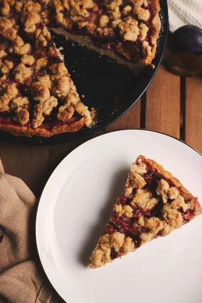 Delicioso Pastel Ciruela Con Café Chemex Ingredientes Con Tela Una — Foto de Stock