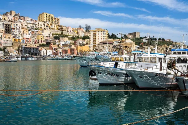 Una Hermosa Toma Del Colorido Puerto Sciacca Sicilia Italia Bajo — Foto de Stock