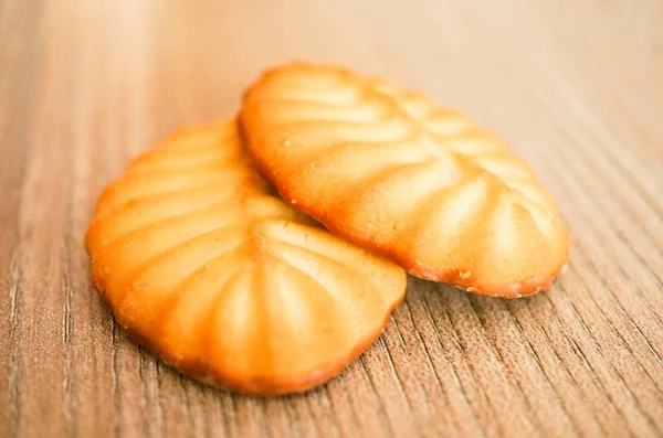Closeup Shot Butter Cookies Leaf Shape Wooden Surface — Stock Photo, Image