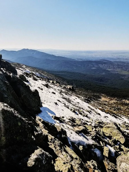 Het Betoverende Uitzicht Penalara Berg Spanje Bedekt Met Sneeuw Een — Stockfoto