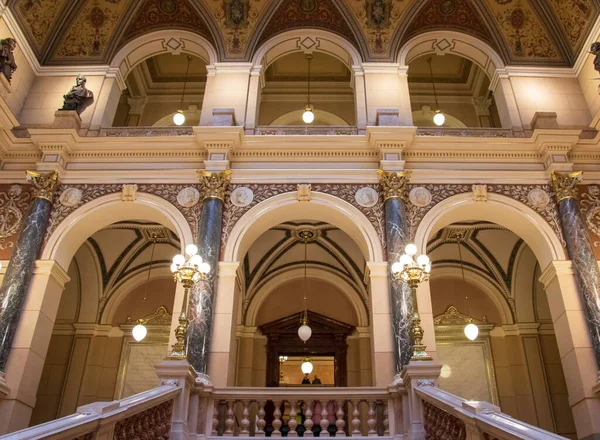 Praga República Checa Noviembre 2019 Interior Del Museo Nacional Ciudad —  Fotos de Stock