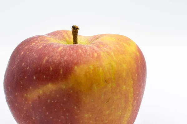 Eine Schöne Aufnahme Eines Reifen Roten Apfels Isoliert Auf Weißem — Stockfoto