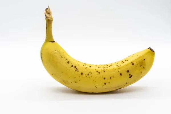 白い背景にバナナのクローズアップショット — ストック写真