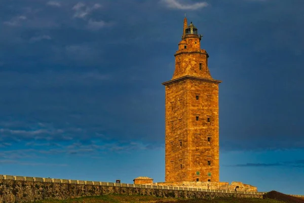 Primer Plano Torre Hércules Contra Cielo Azul Claro Coruña España — Foto de Stock