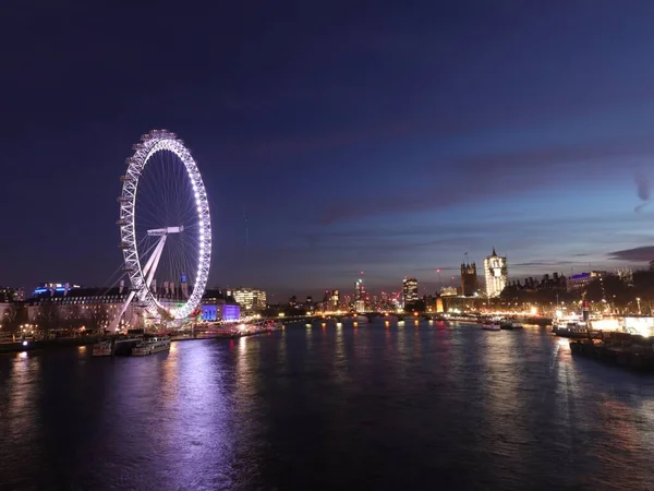 Красивый Снимок Лондонского Неба Ночью Реки Тамс — стоковое фото