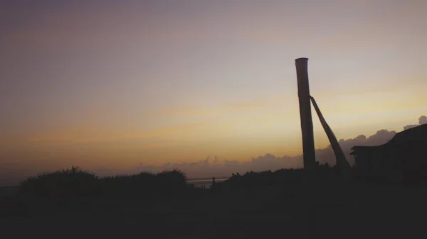 ดวงอาท ตกส มและมหาสม ทรในเกาะบาหล ในอ นโดน — ภาพถ่ายสต็อก
