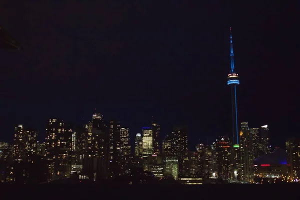 Здания Огни Ночью Канаде — стоковое фото