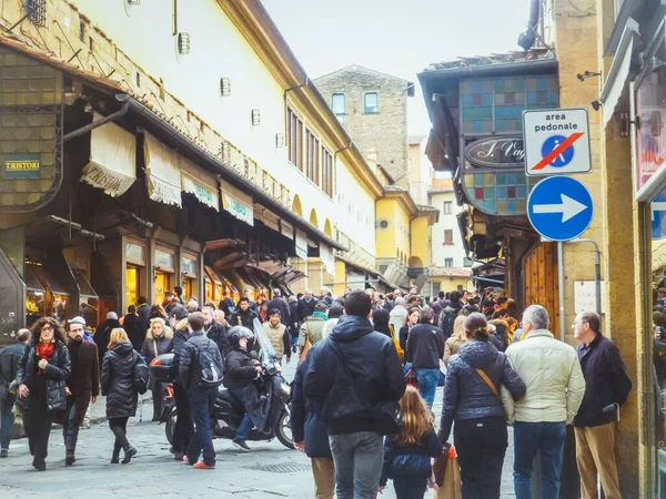 Florence Italy Ιανουάριος 2019 Άνθρωποι Στο Δρόμο Στη Φλωρεντία Τοσκάνη — Φωτογραφία Αρχείου